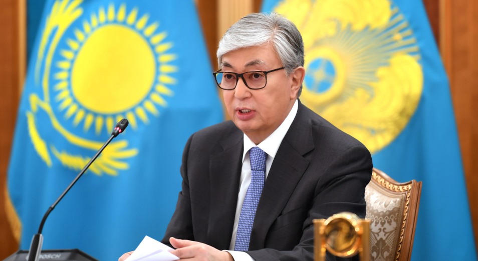 Президент Казахстана Касым-Жомарт Токаев предложил отказаться от онлайн-обучения