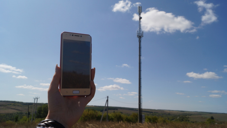 Жители села Жана-Даур Илийского района в 15 км от Алматы жалуются на отсутствие интернета