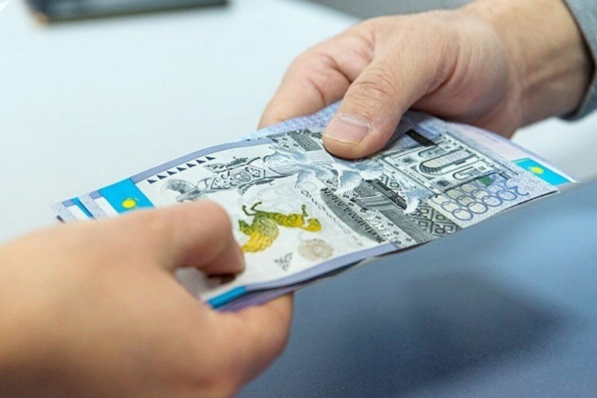 Правила выдачи микрокредитов изменили в Казахстане