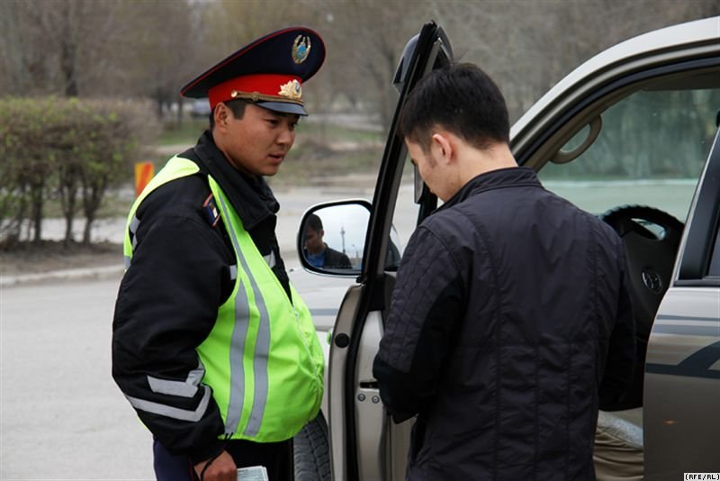 Три миллиона тенге штрафов взыскали с водителей за два дня в Алматинской области