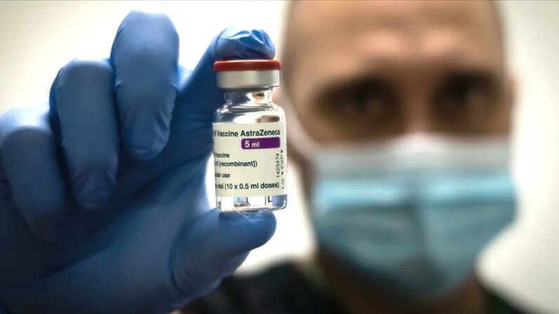 На слух о смерти врача после прививки от коронавируса ответили в Илийском районе