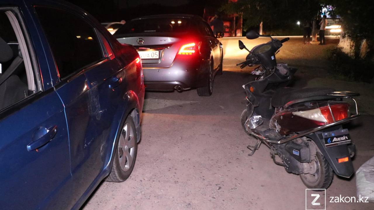 Водитель мопеда погиб в лобовом столкновении с легковушкой в Каскелене