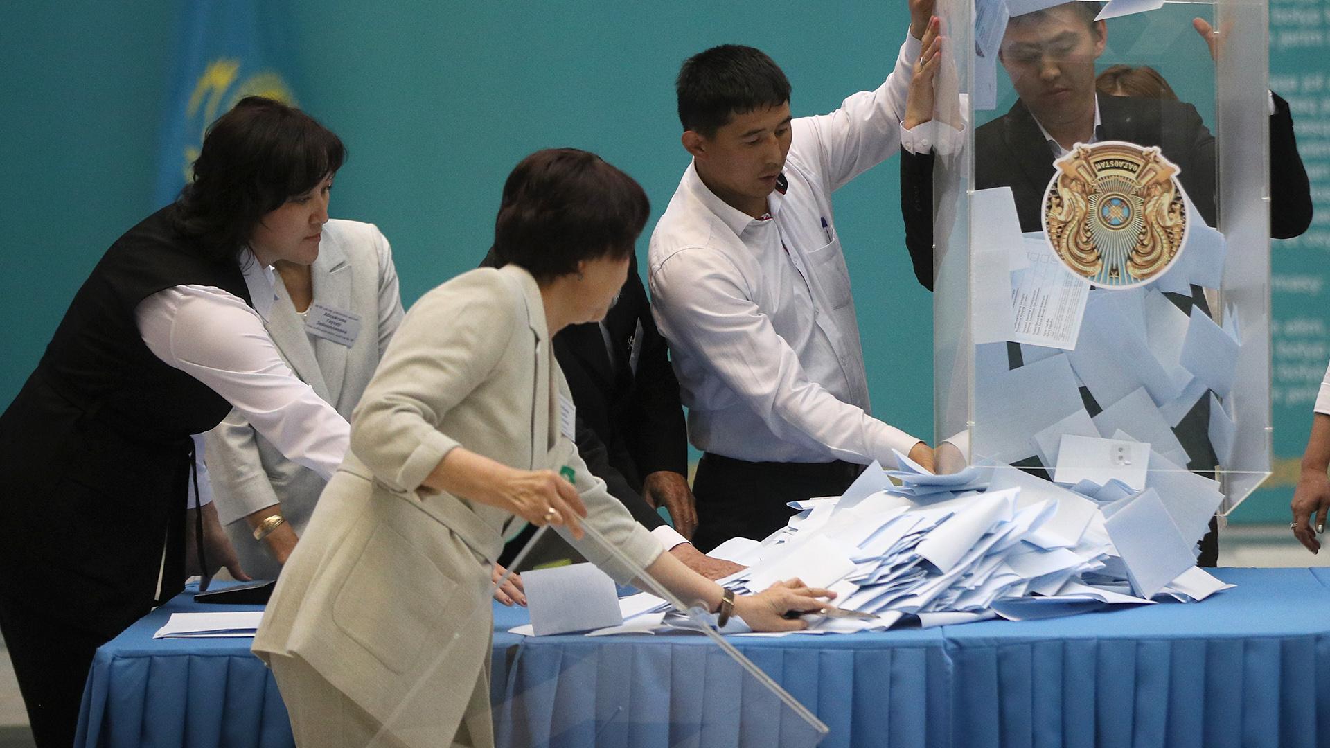 Прямые выборы сельских акимов впервые проходят в Казахстане