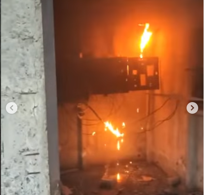 Водяная башня загорелась в поселке Елтай: жители остались без воды