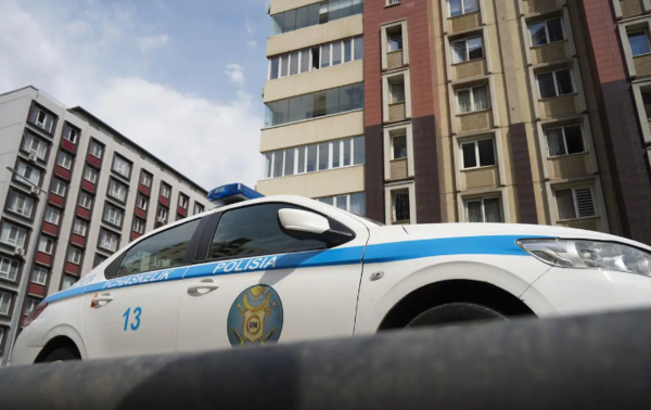 Смерть троих детей при пожаре в Астане: стоит ли таранить авто ради спасения людей