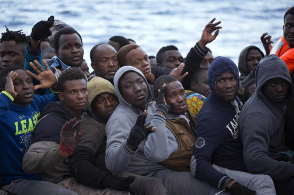 Мигрантов из Африки обнаружили на стройке в Конаеве