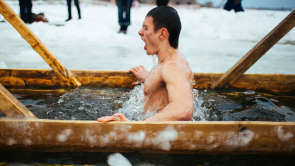 Крещенские купания в Алматинской области