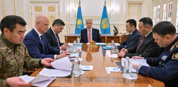 Президент объявил строгий выговор акиму Алматинской области