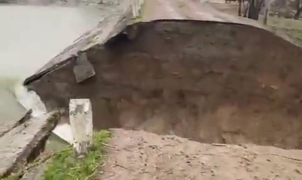 Прорыв плотины в Алматинской области: под угрозой два села Илийского района
