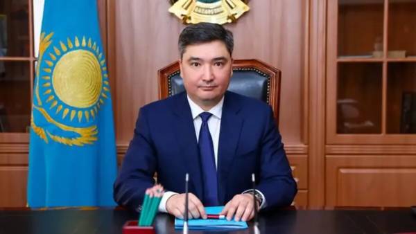 Новым главой правительства Казахстана стал Олжас Бектенов