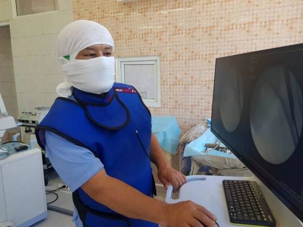 Уникальную операцию на коленный сустав провели врачи Карасайской районной больницы