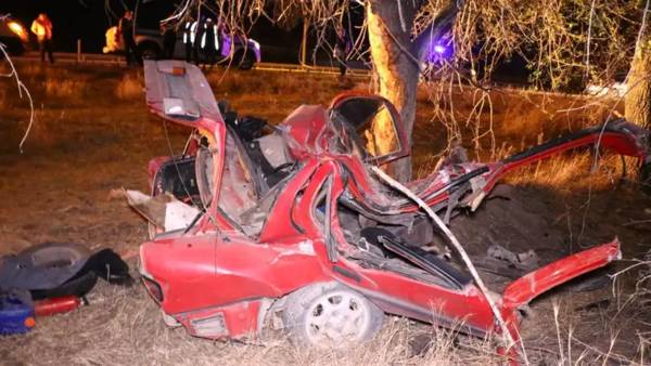 Смертельная авария в Алматинской области: пять человек погибло, мальчик 12 лет доставлен в больницу